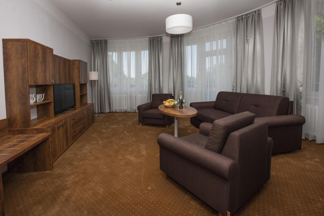 Hotel Bellevue Tlapak Poděbrady Eksteriør bilde