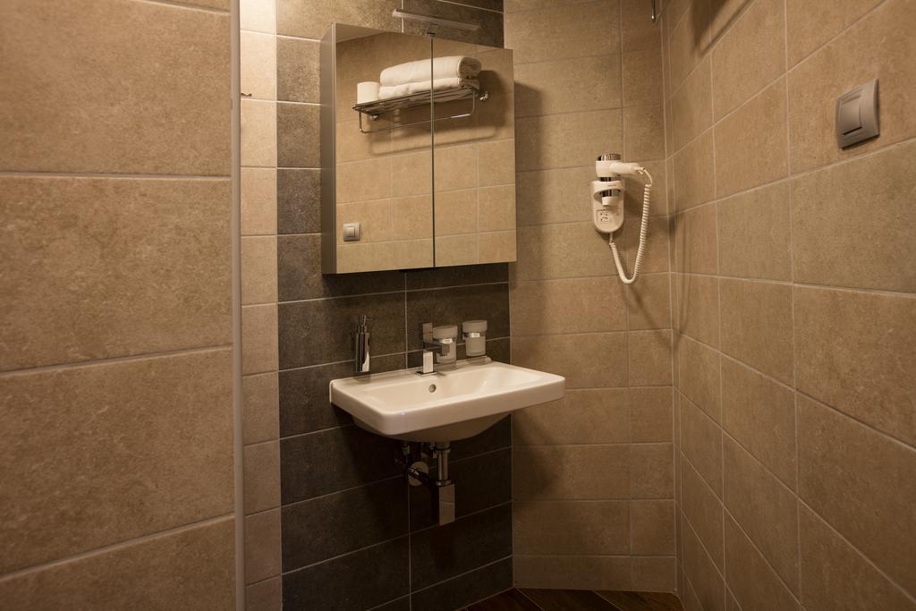 Hotel Bellevue Tlapak Poděbrady Eksteriør bilde