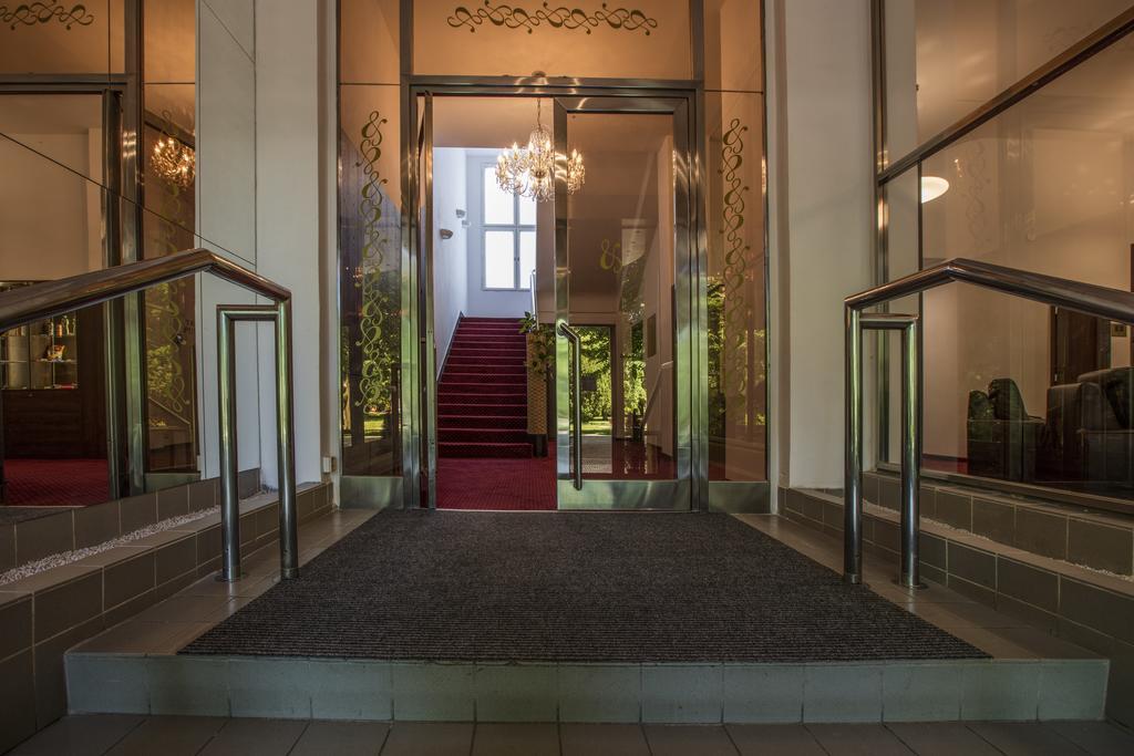 Hotel Bellevue Tlapak Poděbrady Eksteriør bilde