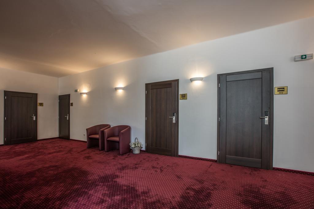 Hotel Bellevue Tlapak Poděbrady Eksteriør bilde
